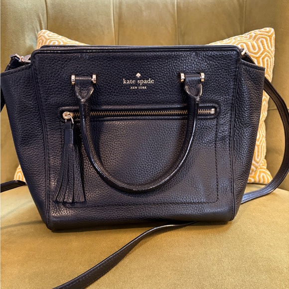 kate spade Handbags - Kate Spade black leather crossbody purse